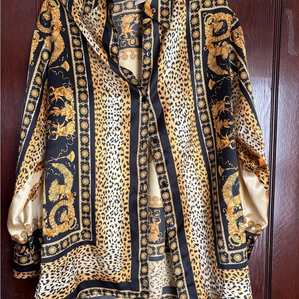 Vintage Fred David Gold and Black Baroque Leopard Print Button-Up Shirt